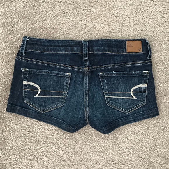 American Eagle Jean Short Shorts - Picture 4 of 9